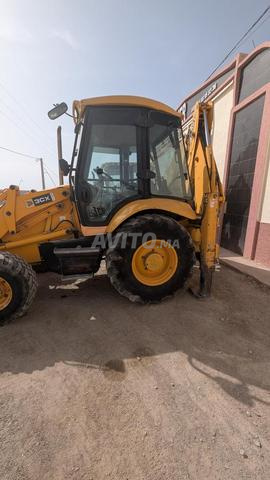 JCB 3CX بحالة جيدة جداً - 2