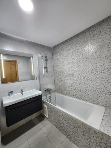 Bel appartement haut standing au bord de la mer