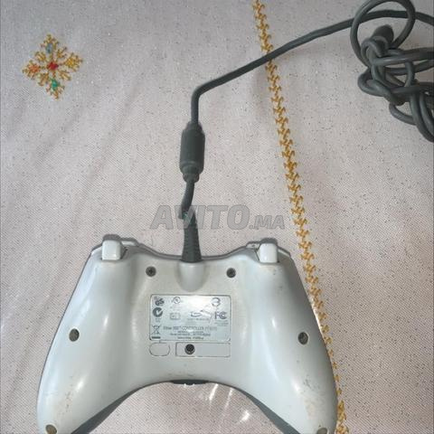 Manette Xbox 360 blanche fonctionne parfaitement - 2