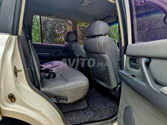 TOYOTA LAND CRUISER HDJ80 DIESEL