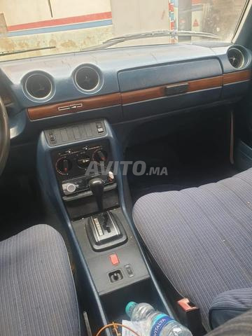 مرسيدس بنز 240، حالة سيارة ممتازة، اتصل - 2