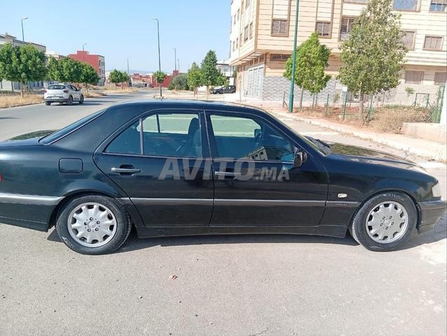 Mercedes 220 C à vendre - 2