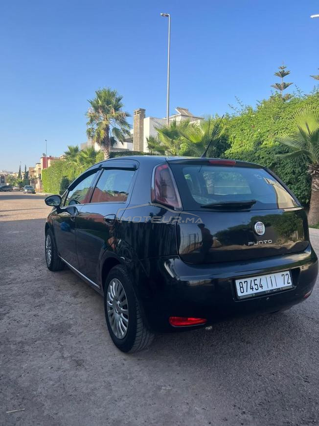 Fiat Punto Essence Manuelle 2015 à Berrechid