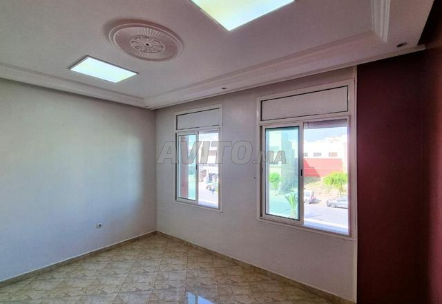 À Louer – Bureau 54m sur Av. Massira – Rabat