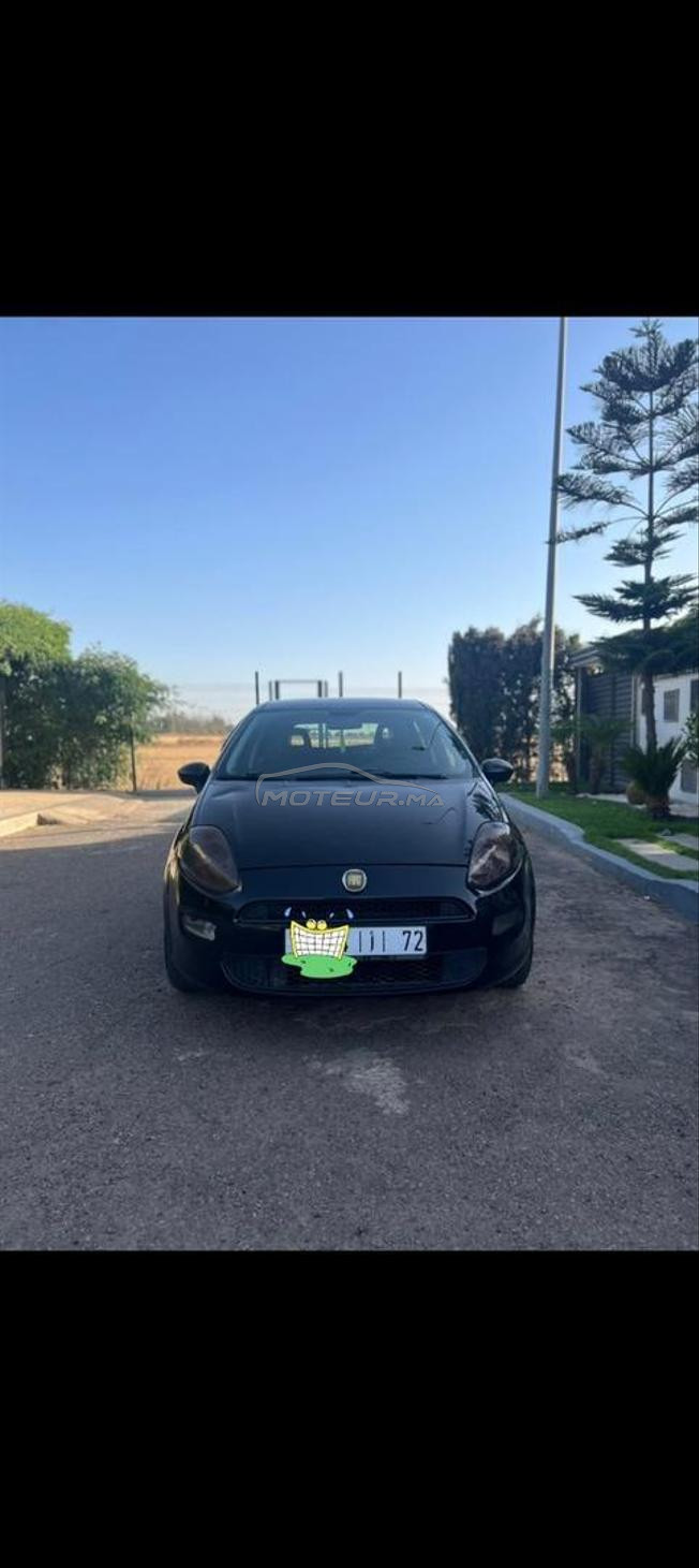 Fiat Punto Essence Manuelle 2015 à Berrechid