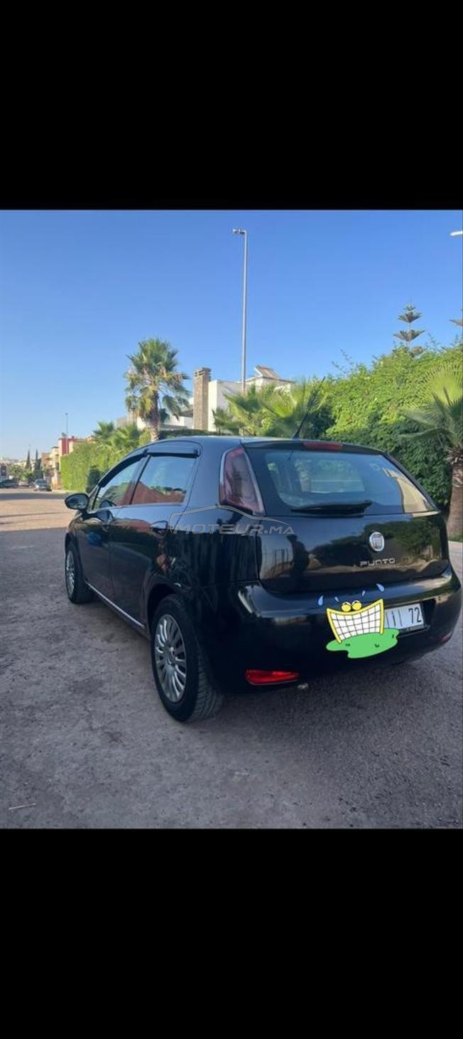 Fiat Punto Essence Manuelle 2015 à Berrechid