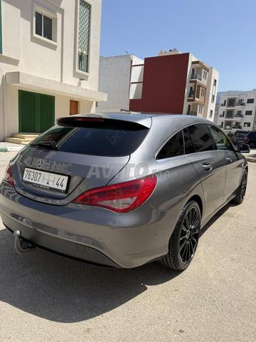 مرسيدس بنز سي ال ايه 200 - 2