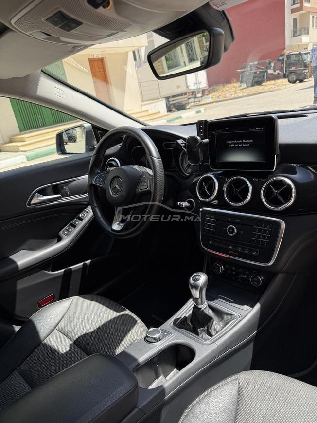 Mercedes Benz Cla200