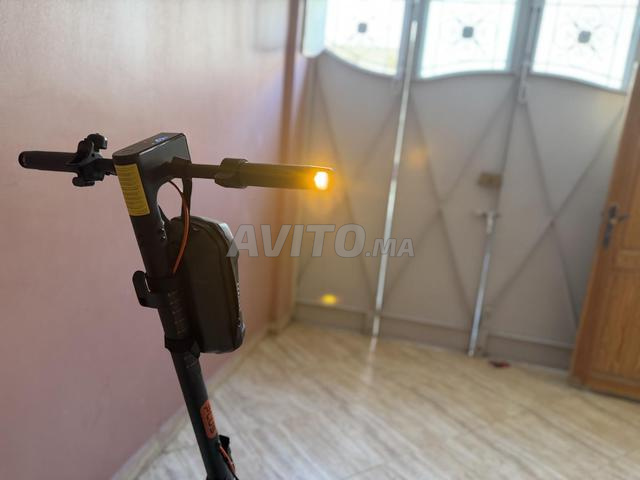 Trottinette électrique Xiaomi 5 Plus - 2