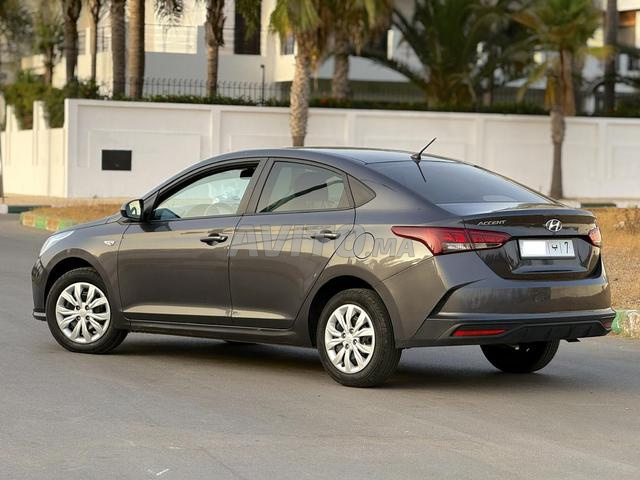 Hyundai accent 2023 km 77