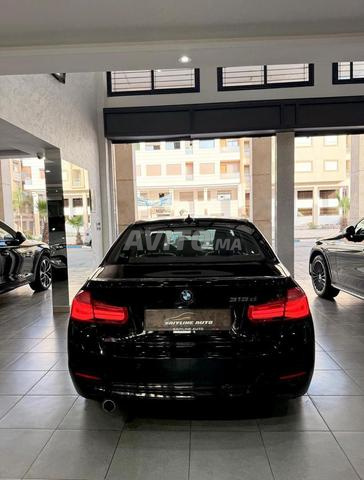 BMW Série 3 Diesel Automatique 2017 à El Jadida