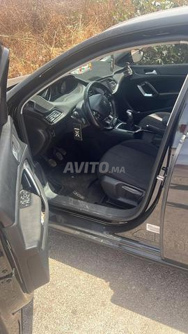 Peugeot 308 en bon état - 2