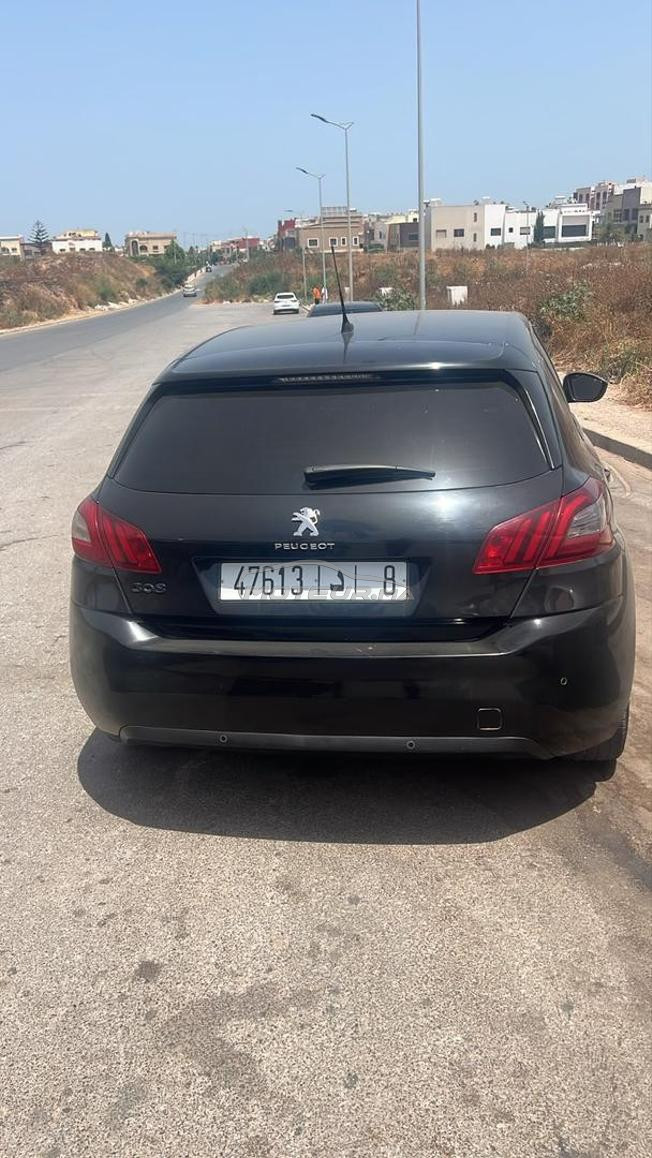 Peugeot 308 en bon état 