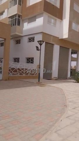 كراج للبيع أو الإيجار كوراليا