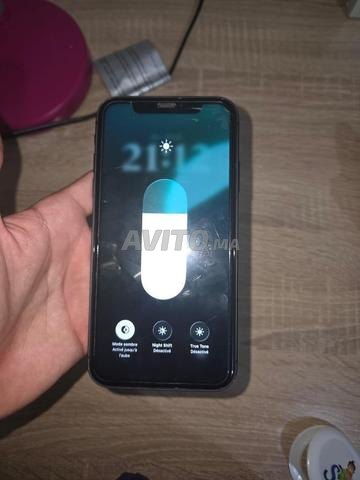 iPhone 11 256GB – بطارية 84% - 2