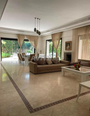 Villa de Luxe avec Piscine Privée à Marrakech - 2
