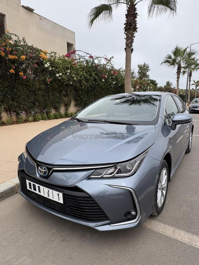 Magnifique Toyota Corolla hybrid 