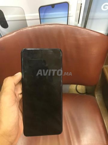 Samsung Galaxy S20 plus - 2