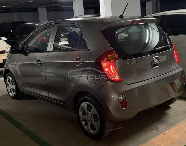 Kia Picanto première Main 