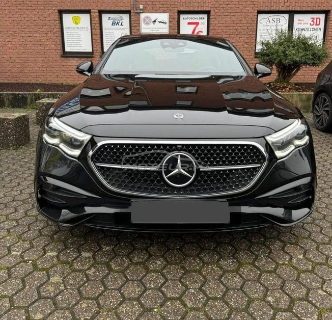 Mercedes-Benz 220 Diesel Automatique 2026
