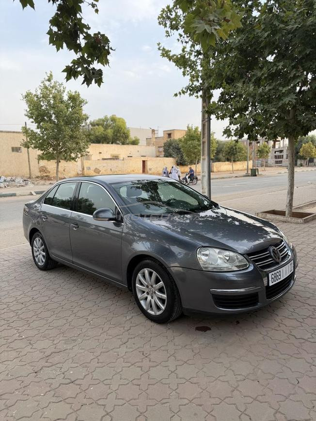 Jetta Volkswagen diwana 2015