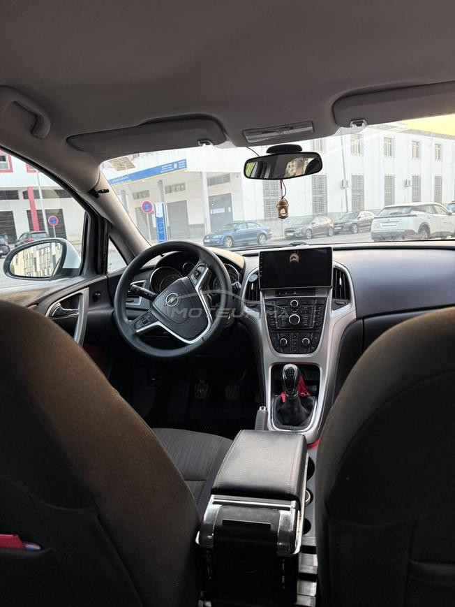OPEL ASTRA 2011 2 eme main