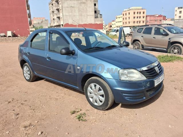 Dacia Logan Diesel Manuelle 2009 à Salé - 2