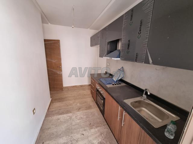 Appt moyen standing abwab gueliz - 2