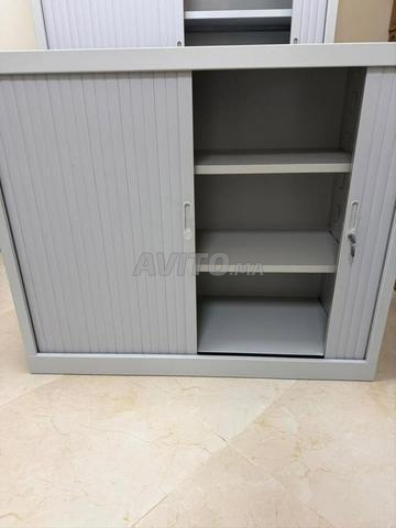 MOBILIER MÉTALLIQUE - 2