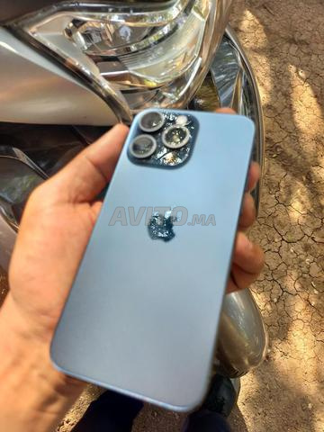 iPhone 15 Pro Max - 2