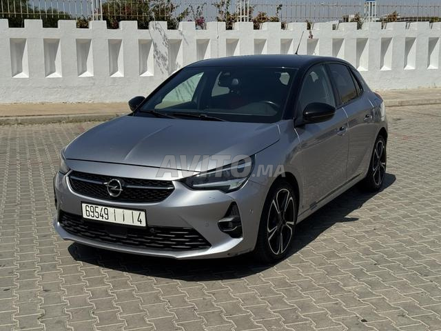 Opel Corsa gs line plus 2021 à Rabat