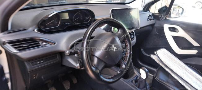Peugeot 208 Diesel Manuelle 2016 à Casablanca