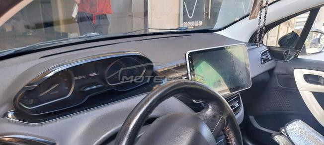 Peugeot 208 Diesel Manuelle 2016 à Casablanca