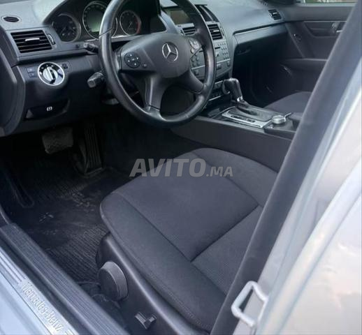 Mercedes-Benz 220 Diesel Manuelle 2011