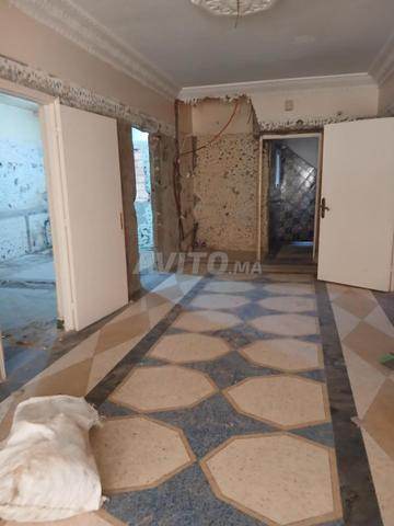 باب للبيع بـ 450 درهم - 2