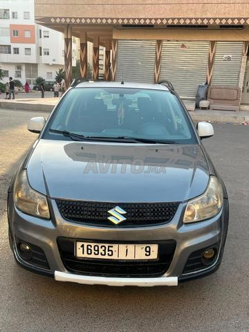 سوزوكي SX4 بحالة جيدة جداً - 2