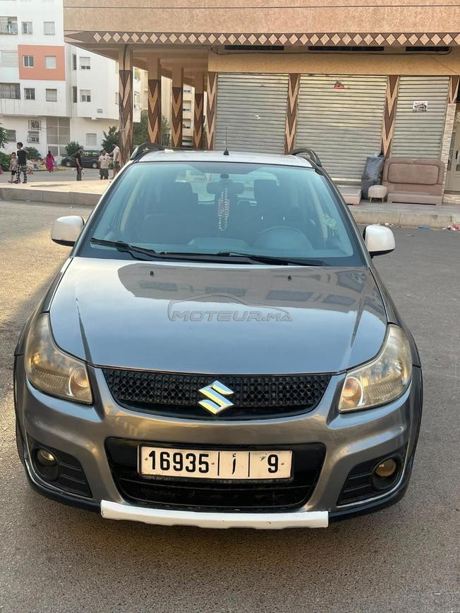 Suzuki SX4 en très bon état