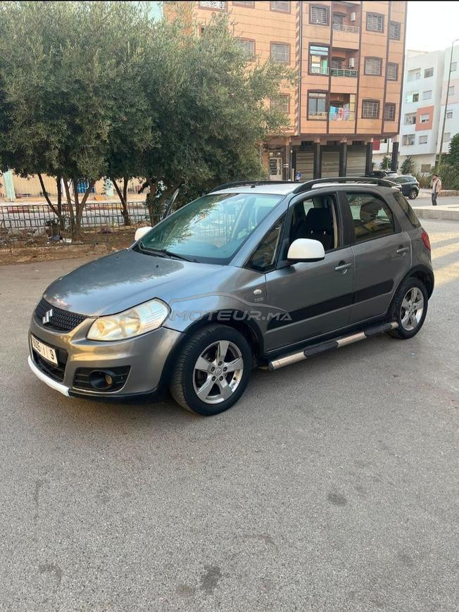 Suzuki SX4 en très bon état