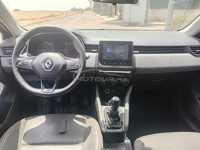 clio 5 2022 Essence 
