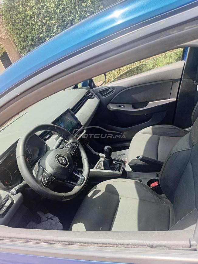 clio 5 2022 Essence 