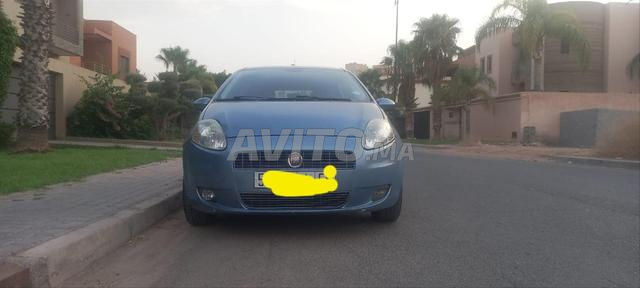 فيات غراندي بونتو ديزل يدوية 2009 في مراكش - 2