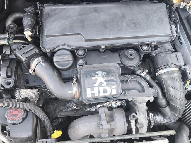 206 HDI a vendre très bon état 