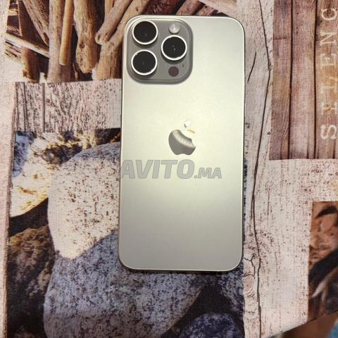 iPhone 15 Pro Max - 2