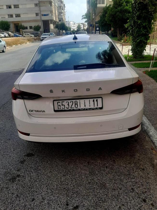 belle voiture 