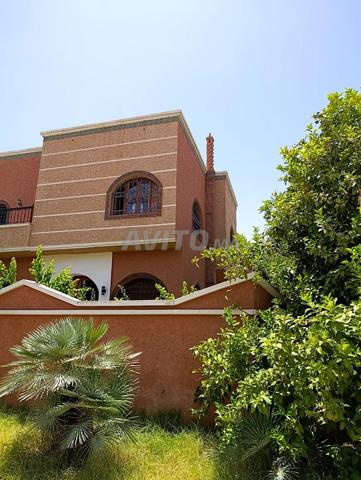 Villa Targa Marrakech 3 façades 375 m2