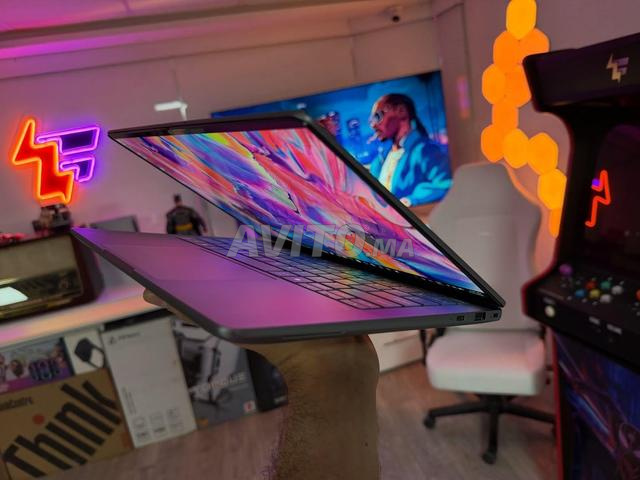 HP ZBook Ultra OLED AMD 9 Max 128GB Ram VRam 32