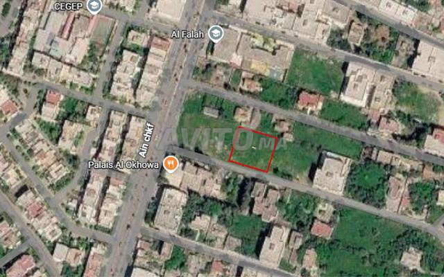 أرض مسجلة بمساحة 840 متر مربع للبيع على طريق عين الشقف