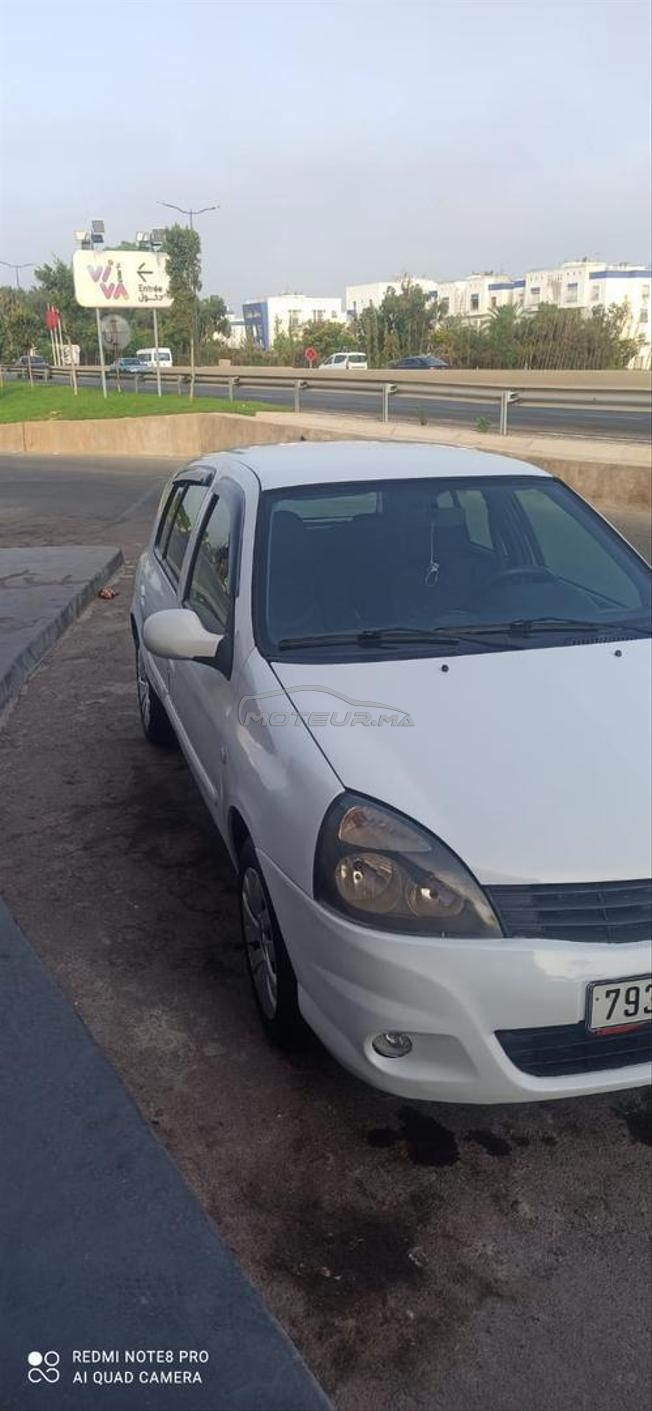 Renault Clio Essence Manuelle 2013 à Casablanca