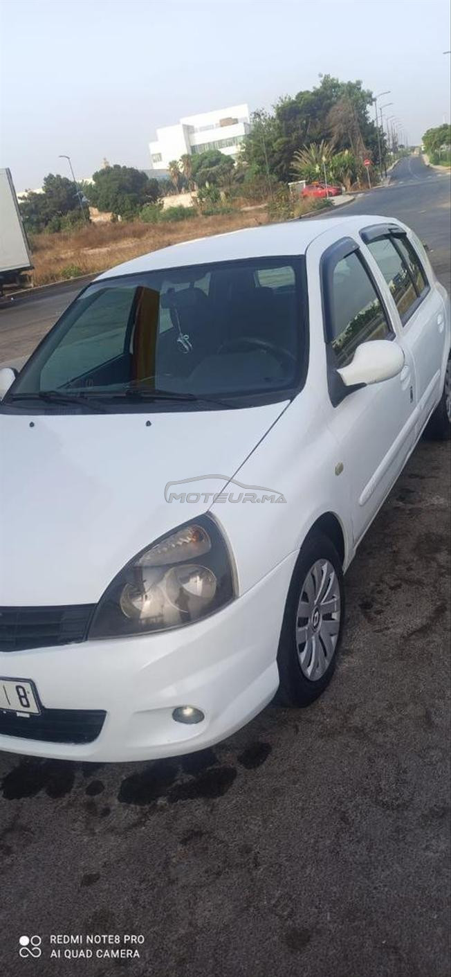 Renault Clio Essence Manuelle 2013 à Casablanca