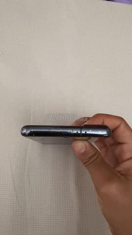 Samsung Galaxy S21 normal 128 Go - 2